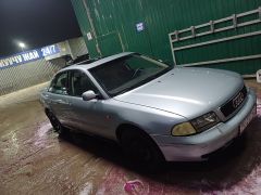 Сүрөт унаа Audi A4