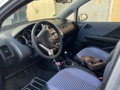 Фото авто Honda Jazz