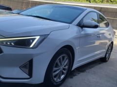 Фото авто Hyundai Elantra