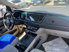 Сүрөт унаа Kia Carnival