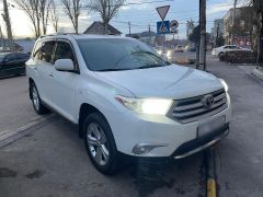 Сүрөт унаа Toyota Highlander