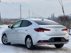 Фото авто Hyundai Elantra