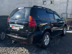 Photo of the vehicle Lexus GX