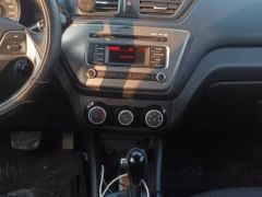 Сүрөт унаа Kia Rio