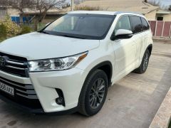 Сүрөт унаа Toyota Highlander