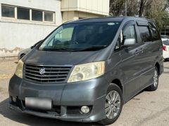 Сүрөт унаа Toyota Alphard