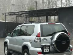 Photo of the vehicle Toyota Land Cruiser Prado