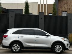 Фото авто Kia Sorento