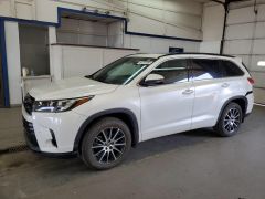 Сүрөт унаа Toyota Highlander