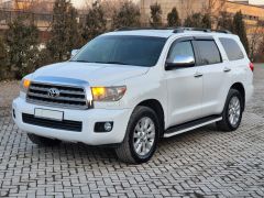 Фото авто Toyota Sequoia