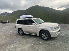 Photo of the vehicle Lexus LX