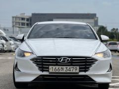 Photo of the vehicle Hyundai Sonata