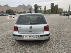 Фото авто Volkswagen Golf