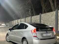 Фото авто Toyota Prius