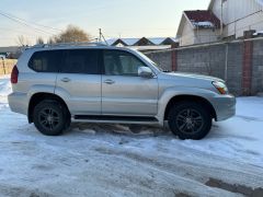 Photo of the vehicle Lexus GX