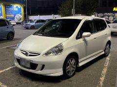 Photo of the vehicle Honda Fit