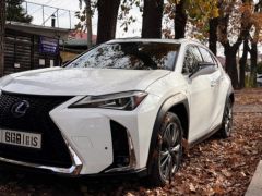 Photo of the vehicle Lexus UX