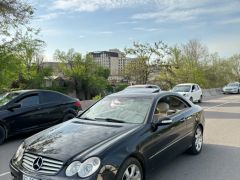 Сүрөт унаа Mercedes-Benz CLK-Класс
