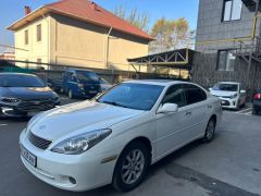 Photo of the vehicle Lexus ES