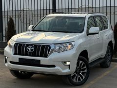 Сүрөт унаа Toyota Land Cruiser Prado