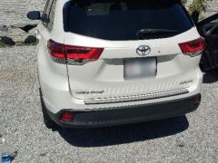 Photo of the vehicle Toyota Highlander