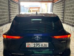 Сүрөт унаа Toyota Highlander