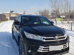 Сүрөт унаа Toyota Highlander