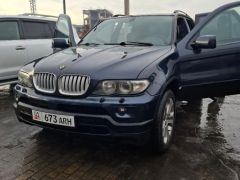 Photo of the vehicle BMW X5