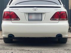 Photo of the vehicle Toyota Crown