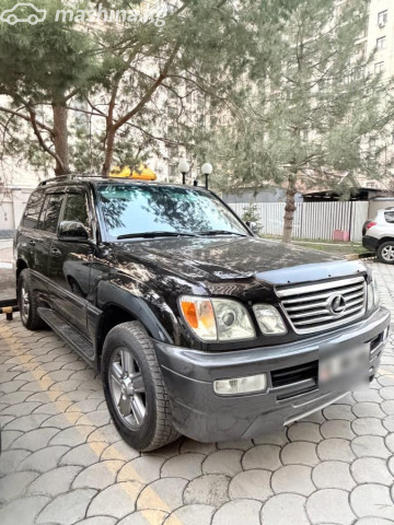 Lexus LX