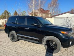 Сүрөт унаа Toyota Land Cruiser