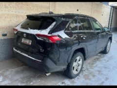 Сүрөт унаа Toyota RAV4