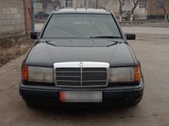 Фото авто Mercedes-Benz W124