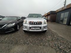 Сүрөт унаа Toyota Land Cruiser Prado