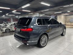 Фото авто BMW X7