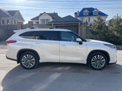 Сүрөт унаа Toyota Highlander