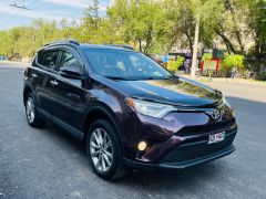 Сүрөт унаа Toyota RAV4