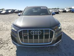 Photo of the vehicle Audi SQ7