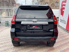 Фото авто Toyota Land Cruiser Prado