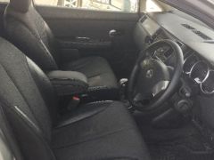 Сүрөт унаа Nissan Tiida