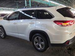 Фото авто Toyota Highlander