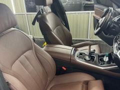 Фото авто BMW X7