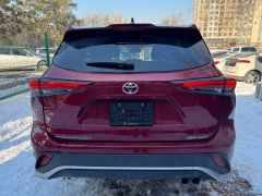 Сүрөт унаа Toyota Highlander