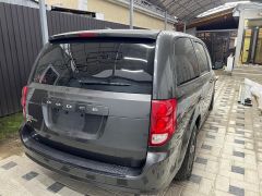 Сүрөт унаа Dodge Caravan