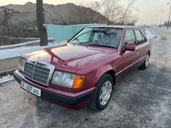 Photo of the vehicle Mercedes-Benz W124