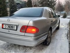 Фото авто Mercedes-Benz E-Класс