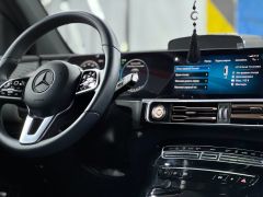 Фото авто Mercedes-Benz EQC