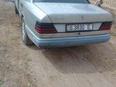 Сүрөт унаа Mercedes-Benz W124