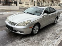 Photo of the vehicle Lexus ES