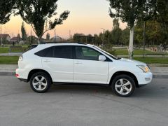 Photo of the vehicle Lexus RX